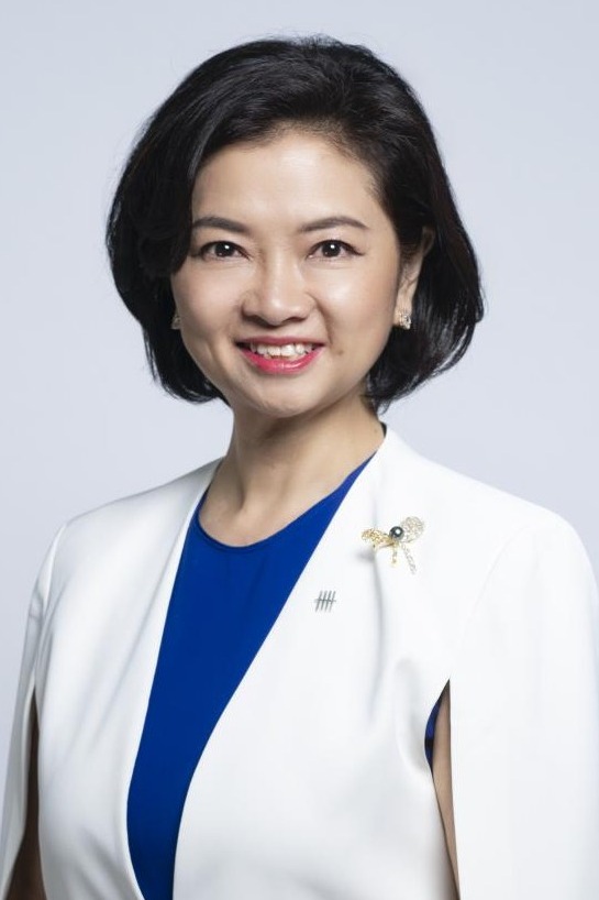 Mrs Christine Ip